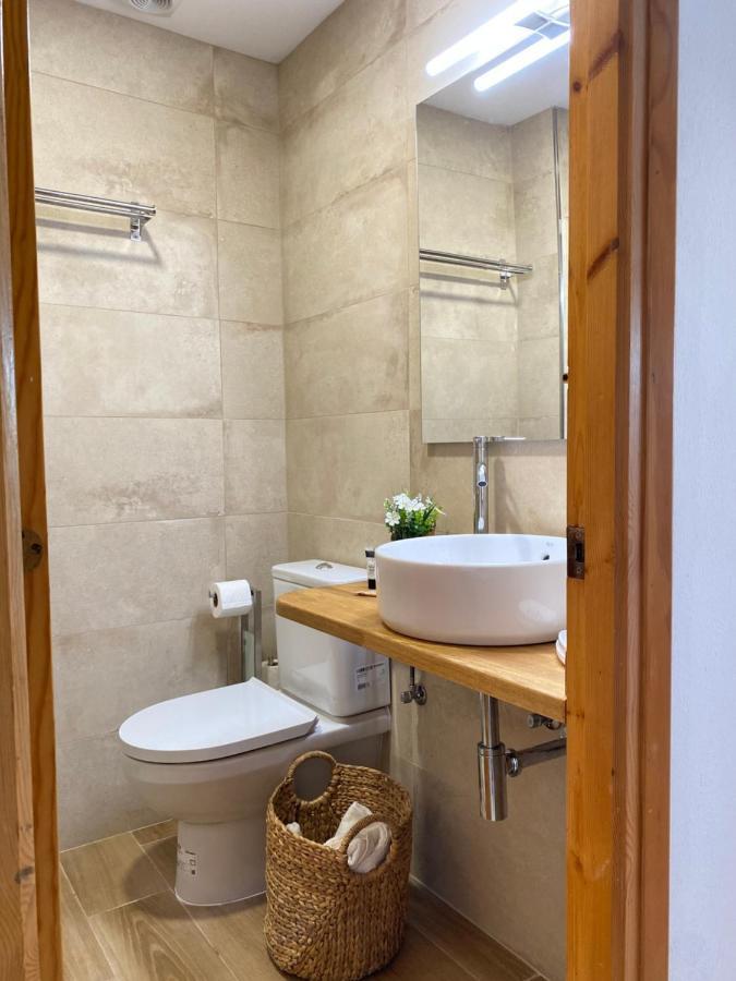 Apartament Sa Farola - Ac, Wifi , Pool, Beach Кала-эн-Бланес Экстерьер фото